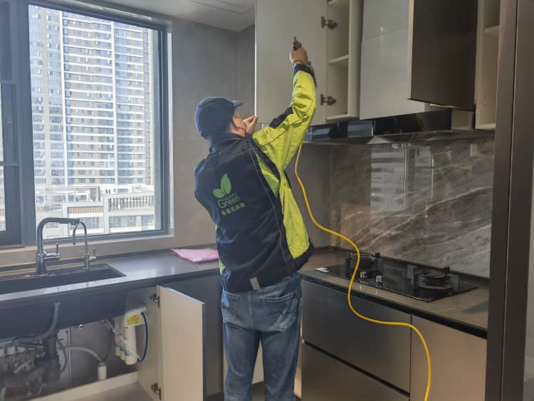 世界無醛日：武漢業(yè)主跟甲醛說拜拜